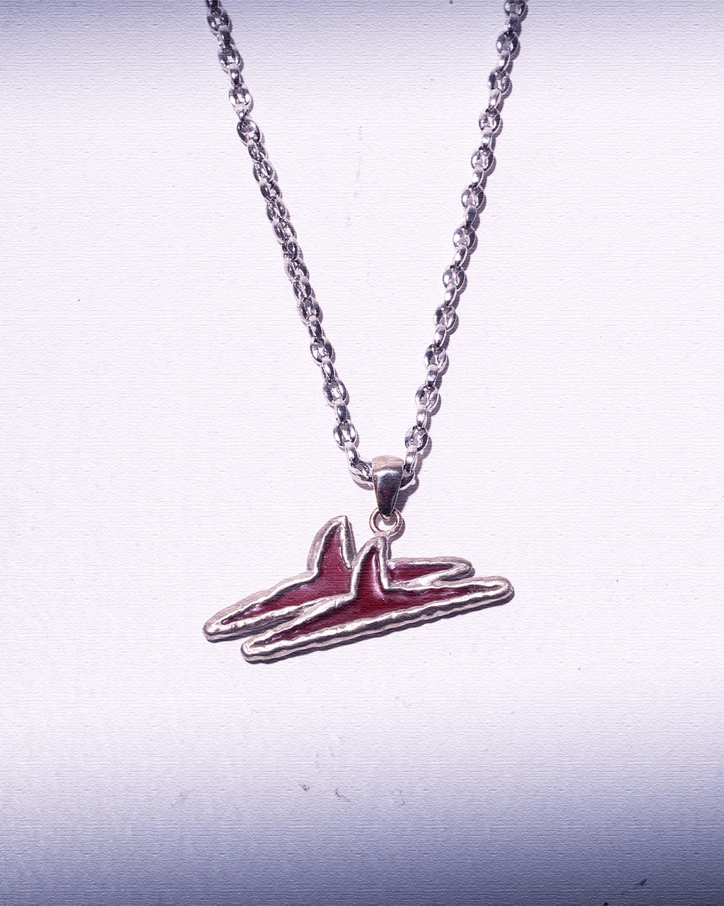 SD FANGS NECKLACE