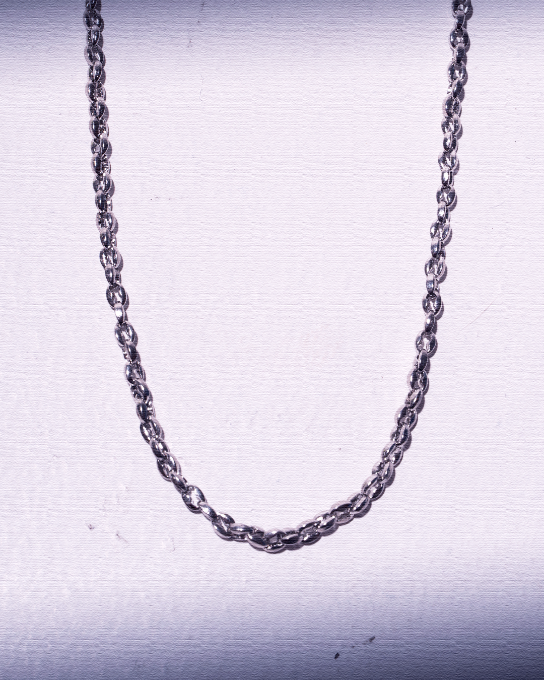 FANGS NECKLACE